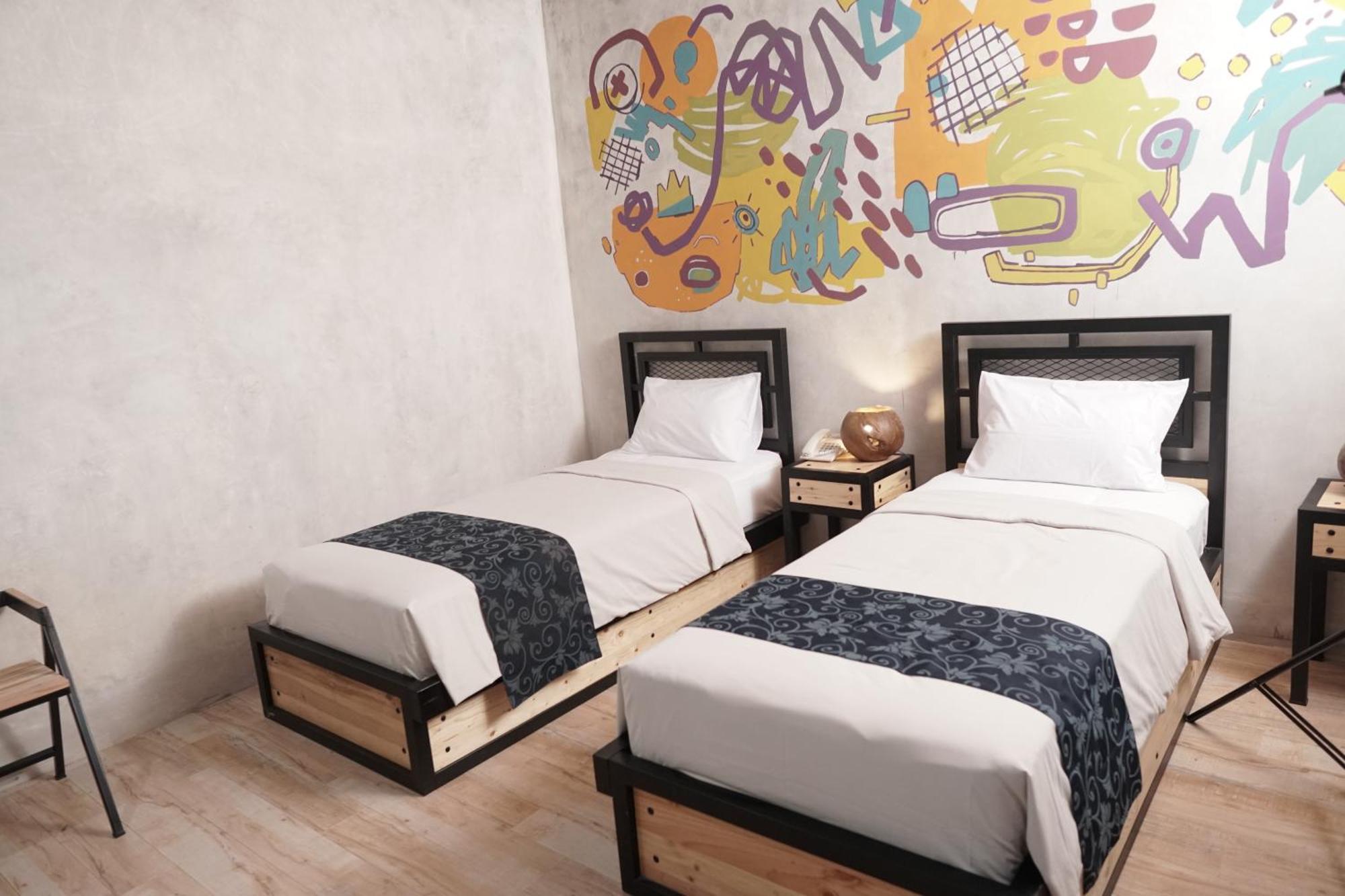Hotel New Puri Garden Bandara Σεμαράνγκ Εξωτερικό φωτογραφία