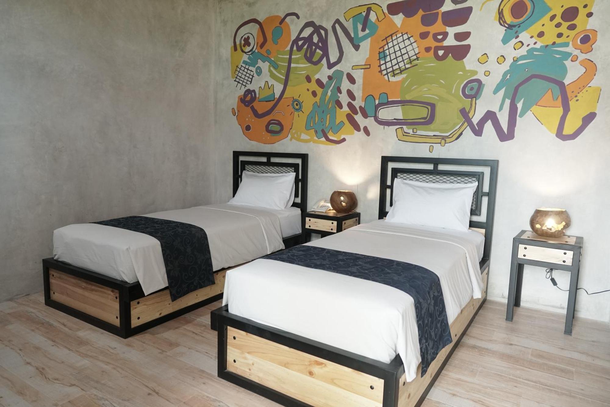 Hotel New Puri Garden Bandara Σεμαράνγκ Εξωτερικό φωτογραφία